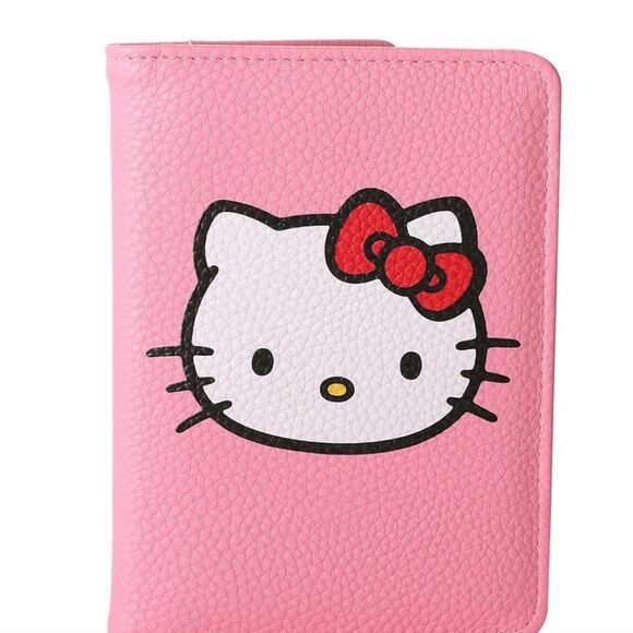 Hello Kitty Passport Wallet - Picture 2 of 12